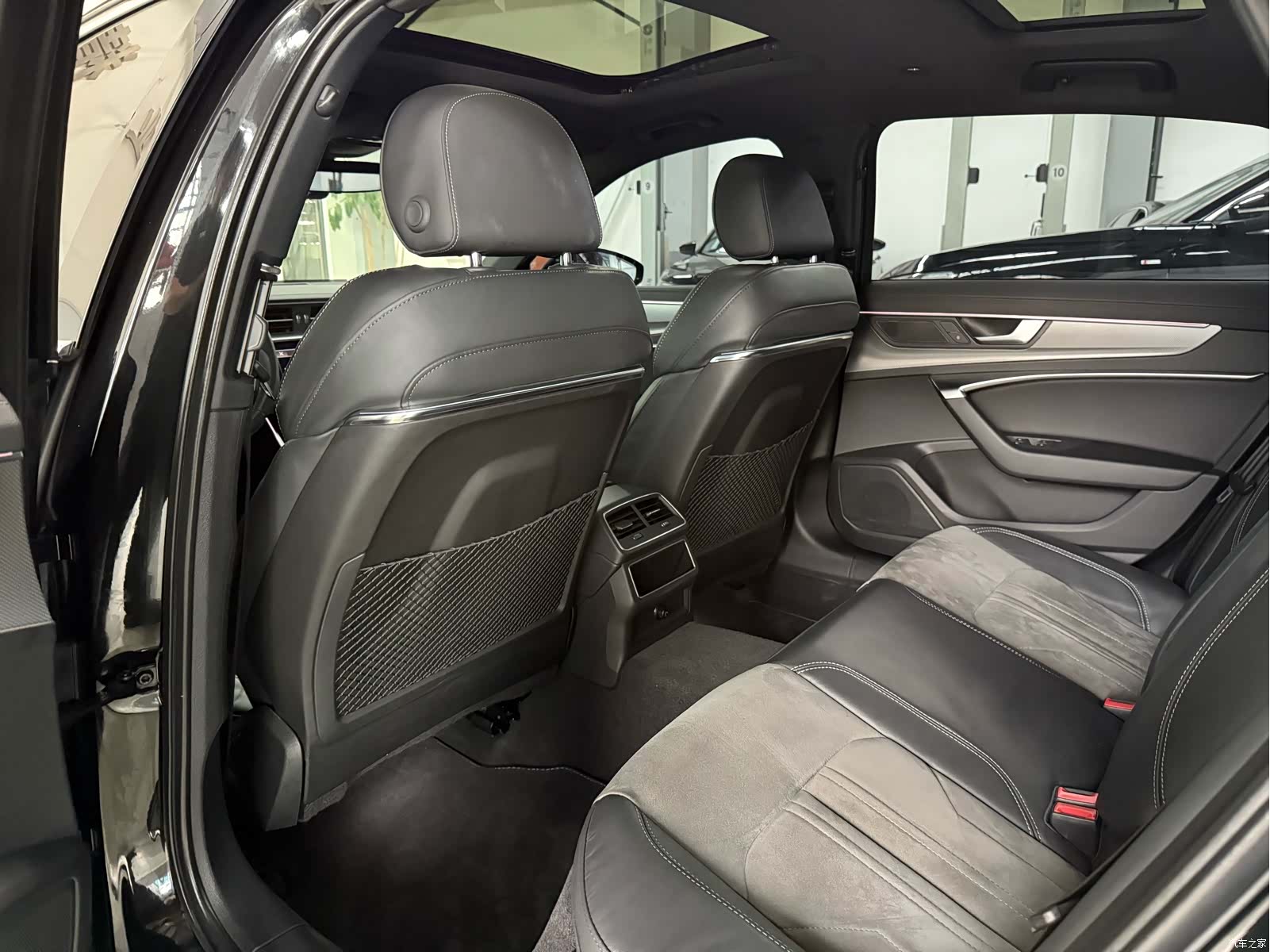 Audi A6L, 2021 7