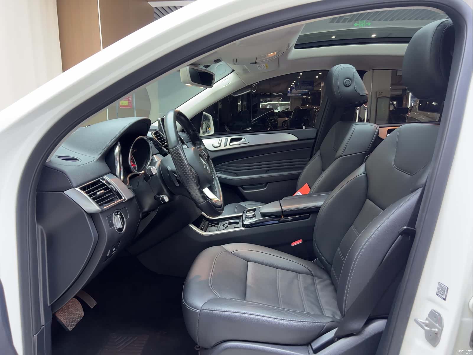 Mercedes-Benz GLE, 2016 9