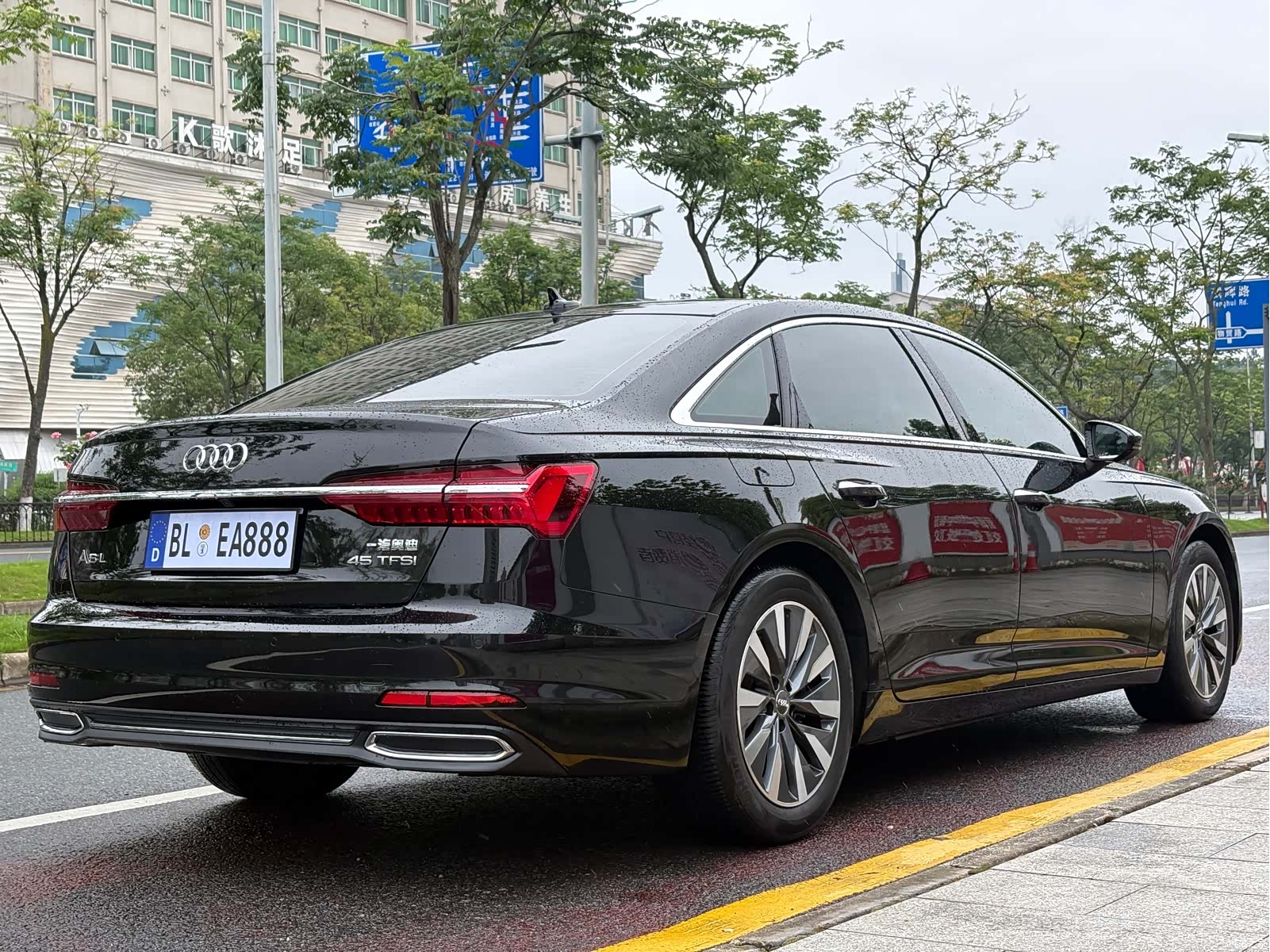 Audi A6L, 2020 13