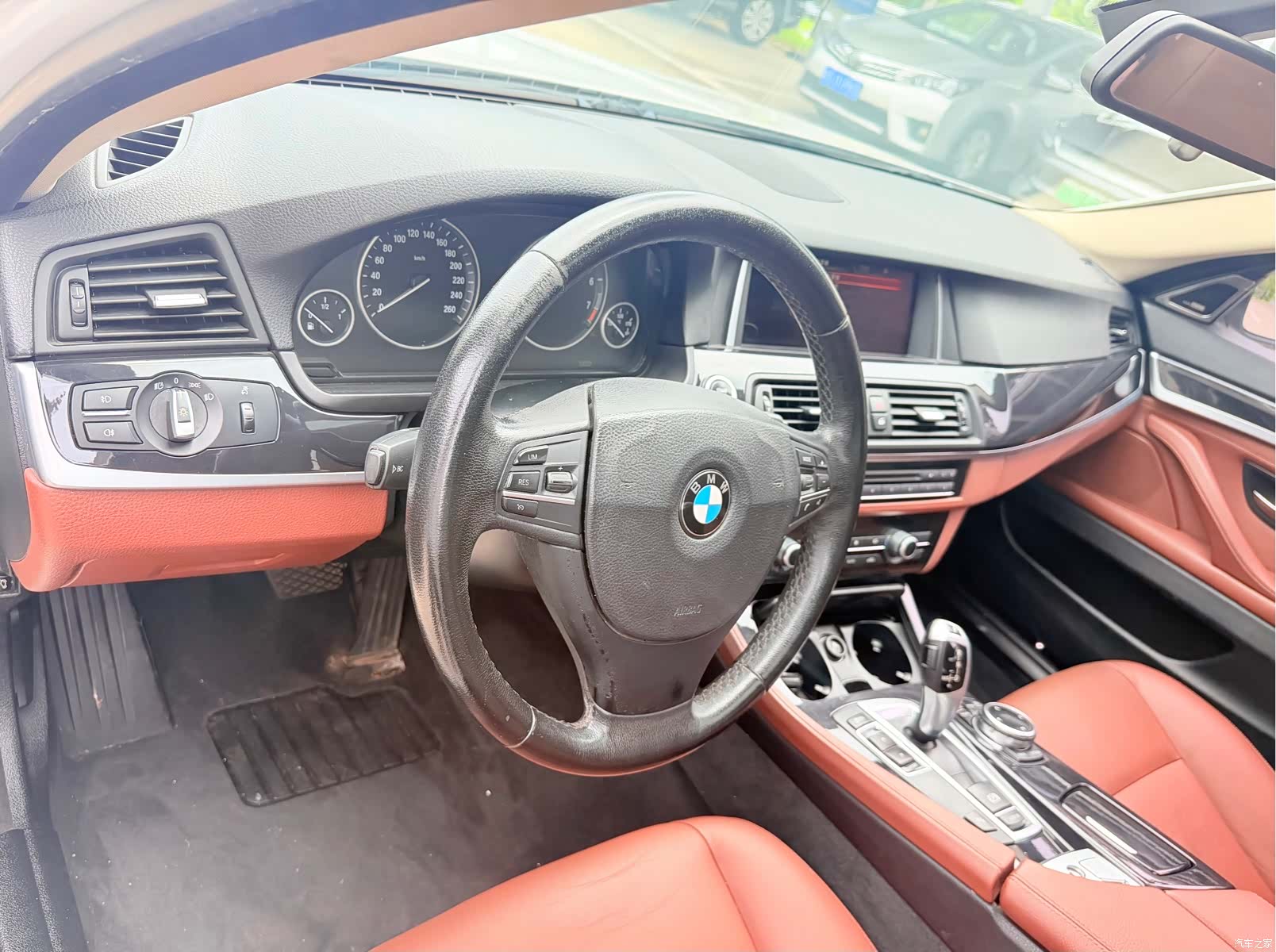 BMW 5 Series, 2015 10
