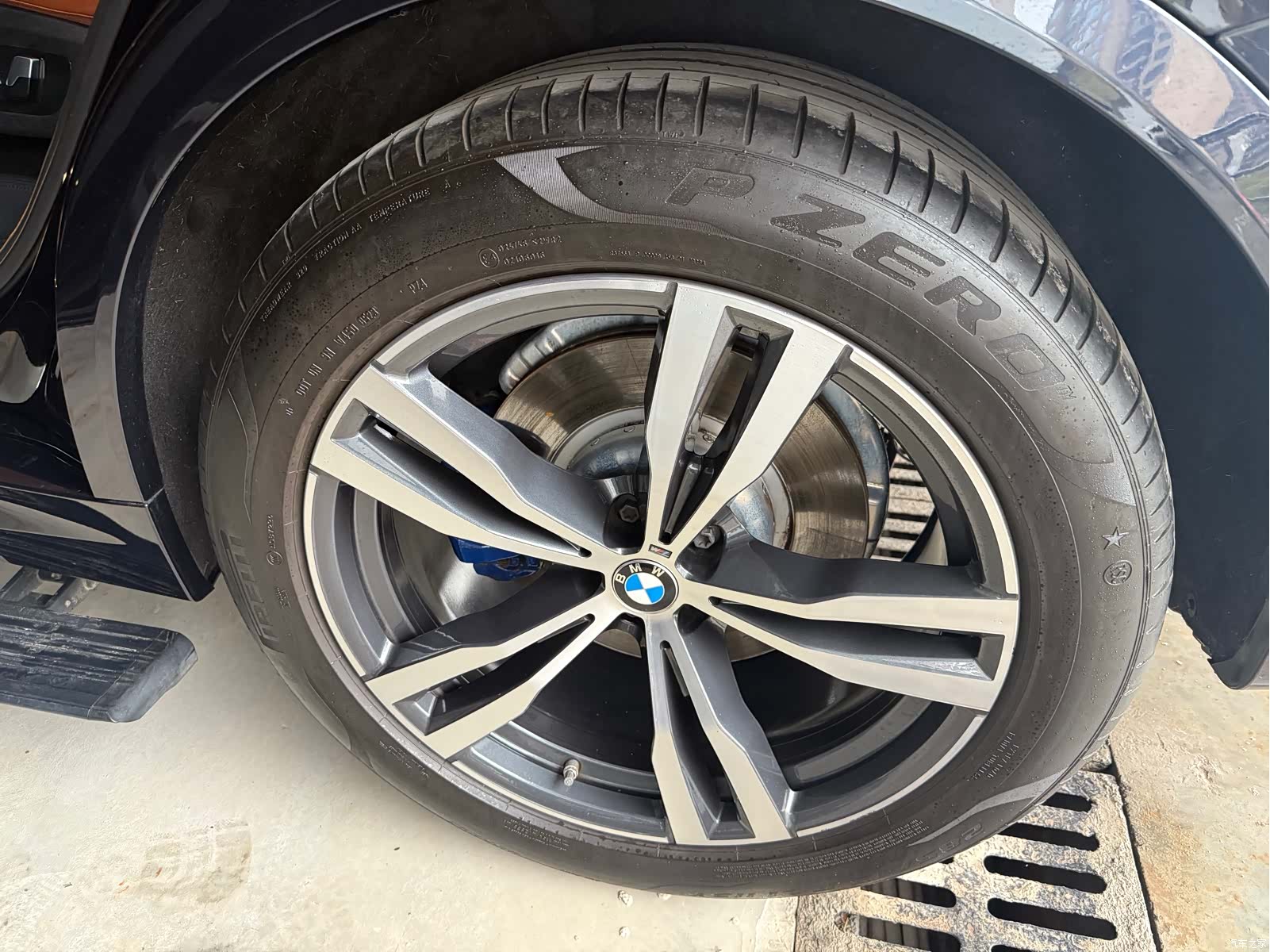 BMW X7, 2024 9