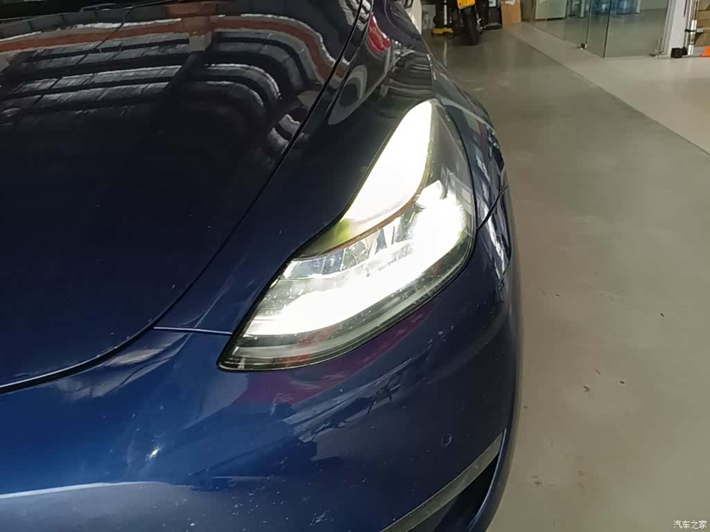 Tesla Model Y, 2021 24