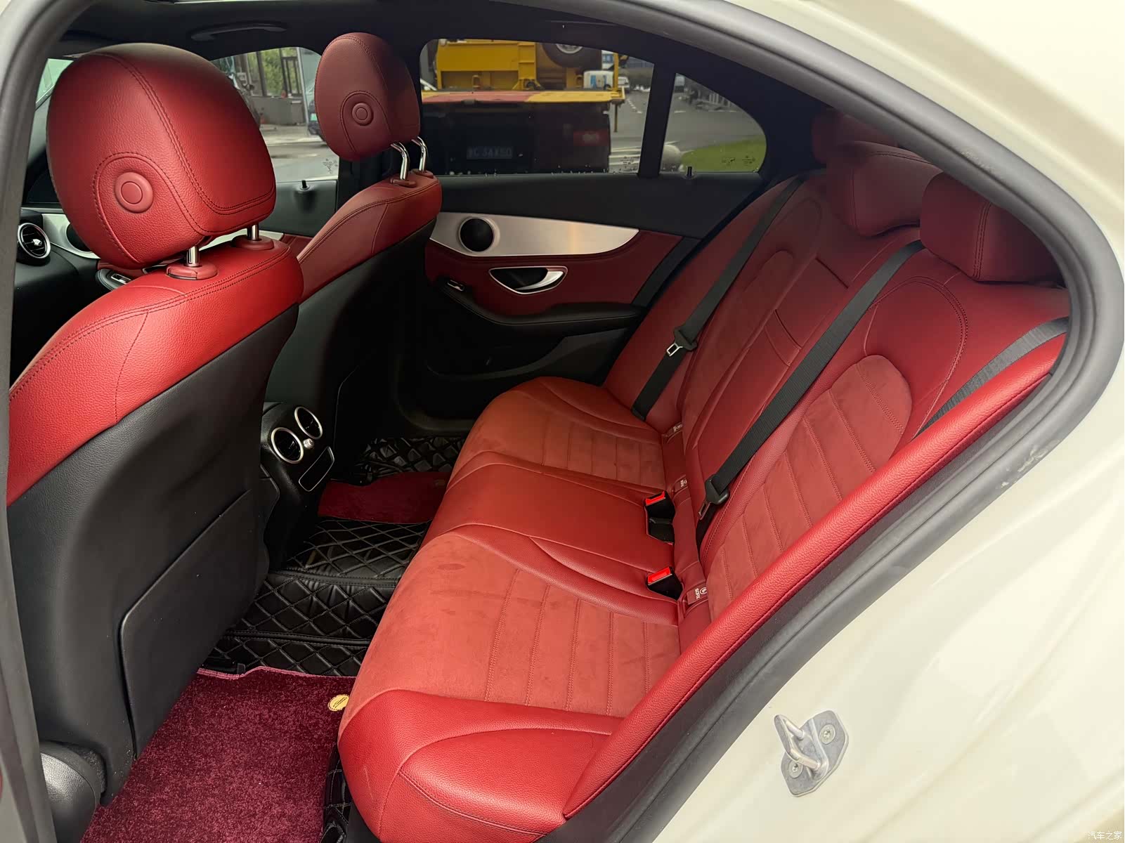 Mercedes-Benz C-Class, 2019 10