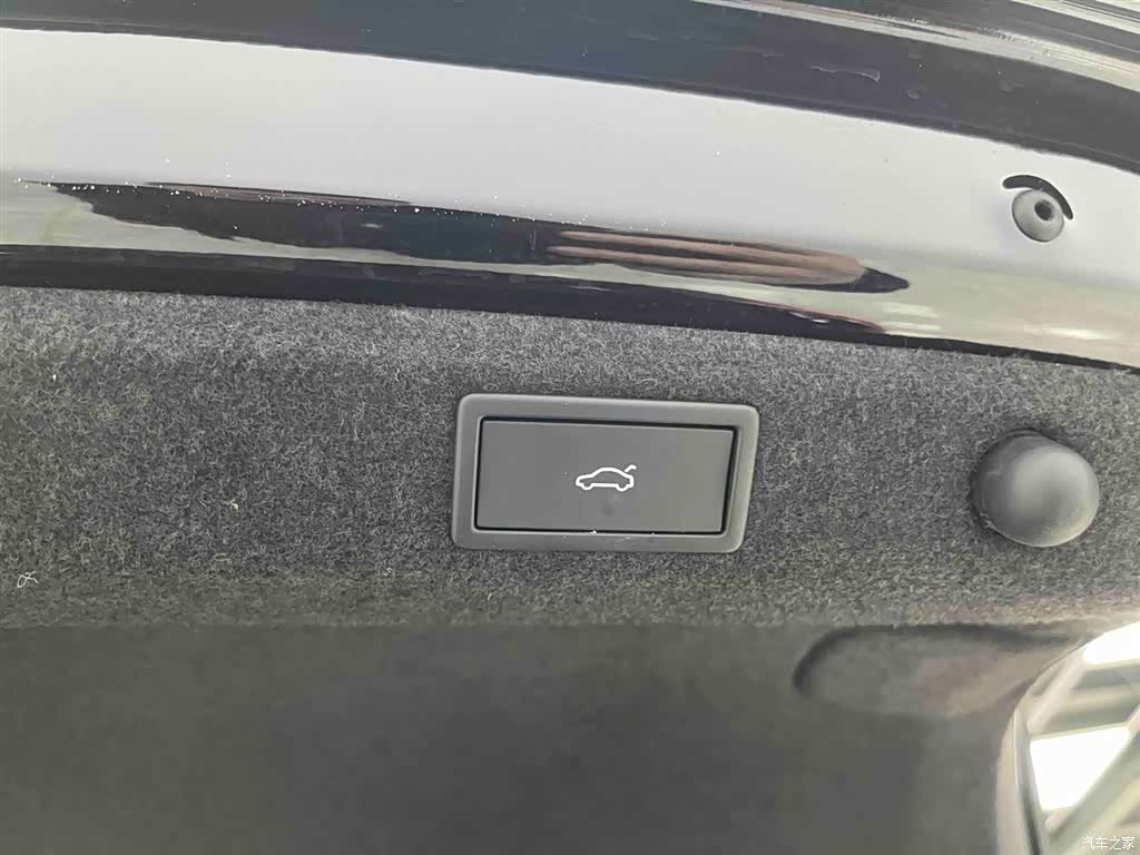 Skoda Superb, 2024 17