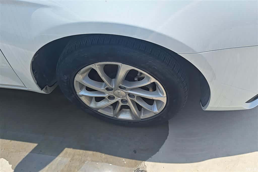 Geely Emgrand, 2022 6