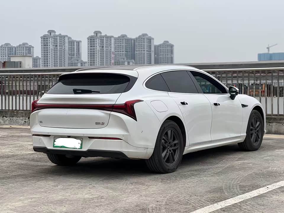 Neta Nezha S hunting Outfit