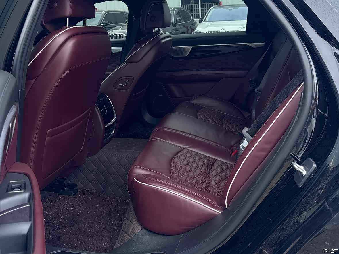 Cadillac CT6, 2024 11