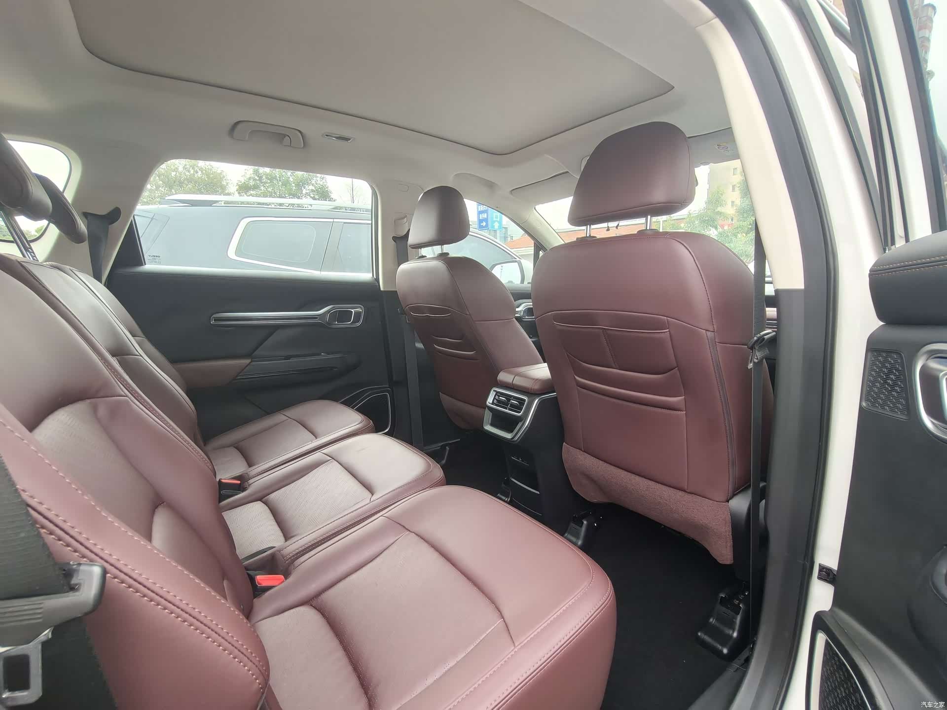 Geely Haoyue, 2021 7