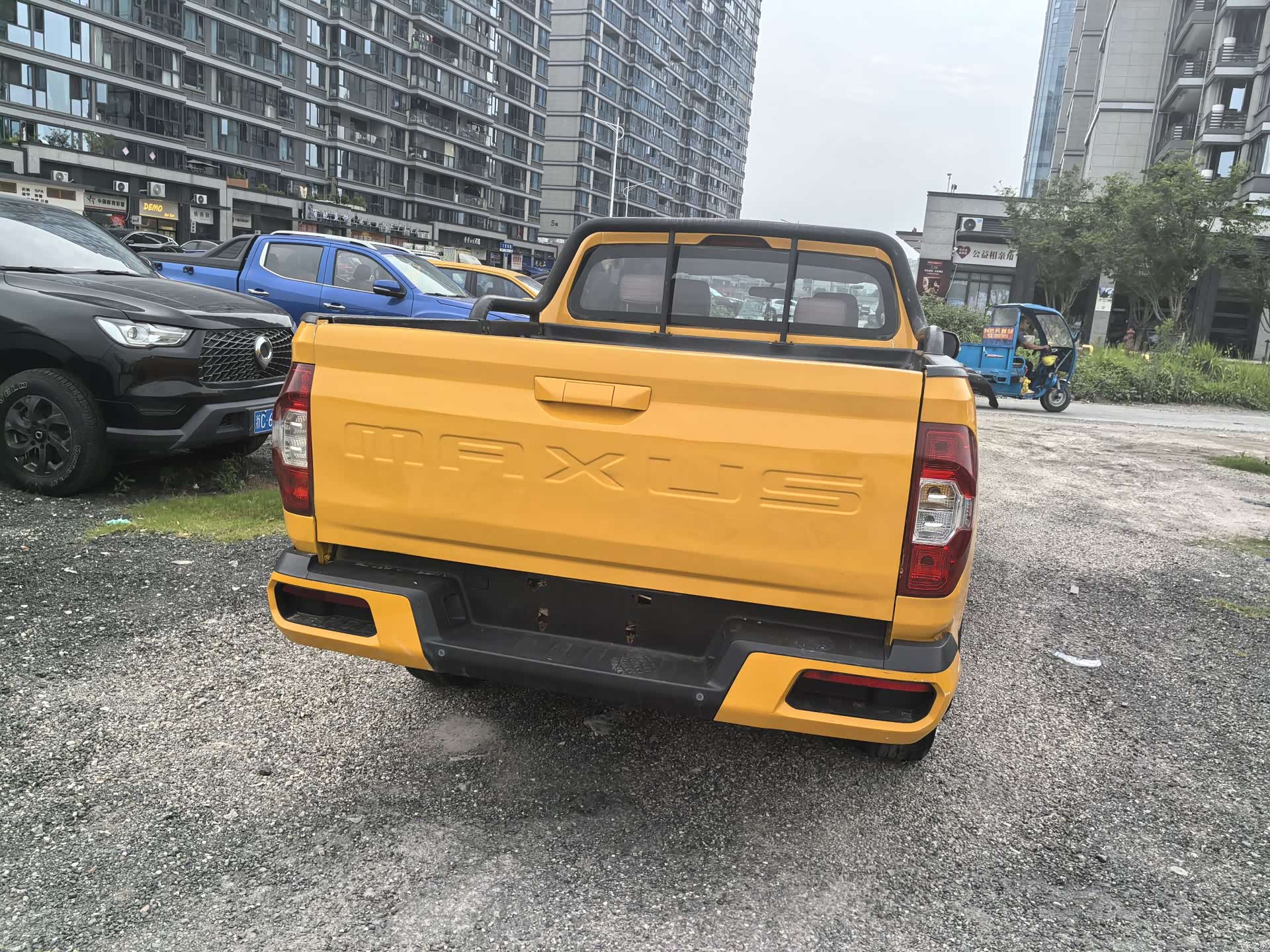 Maxus T70, 2021 6