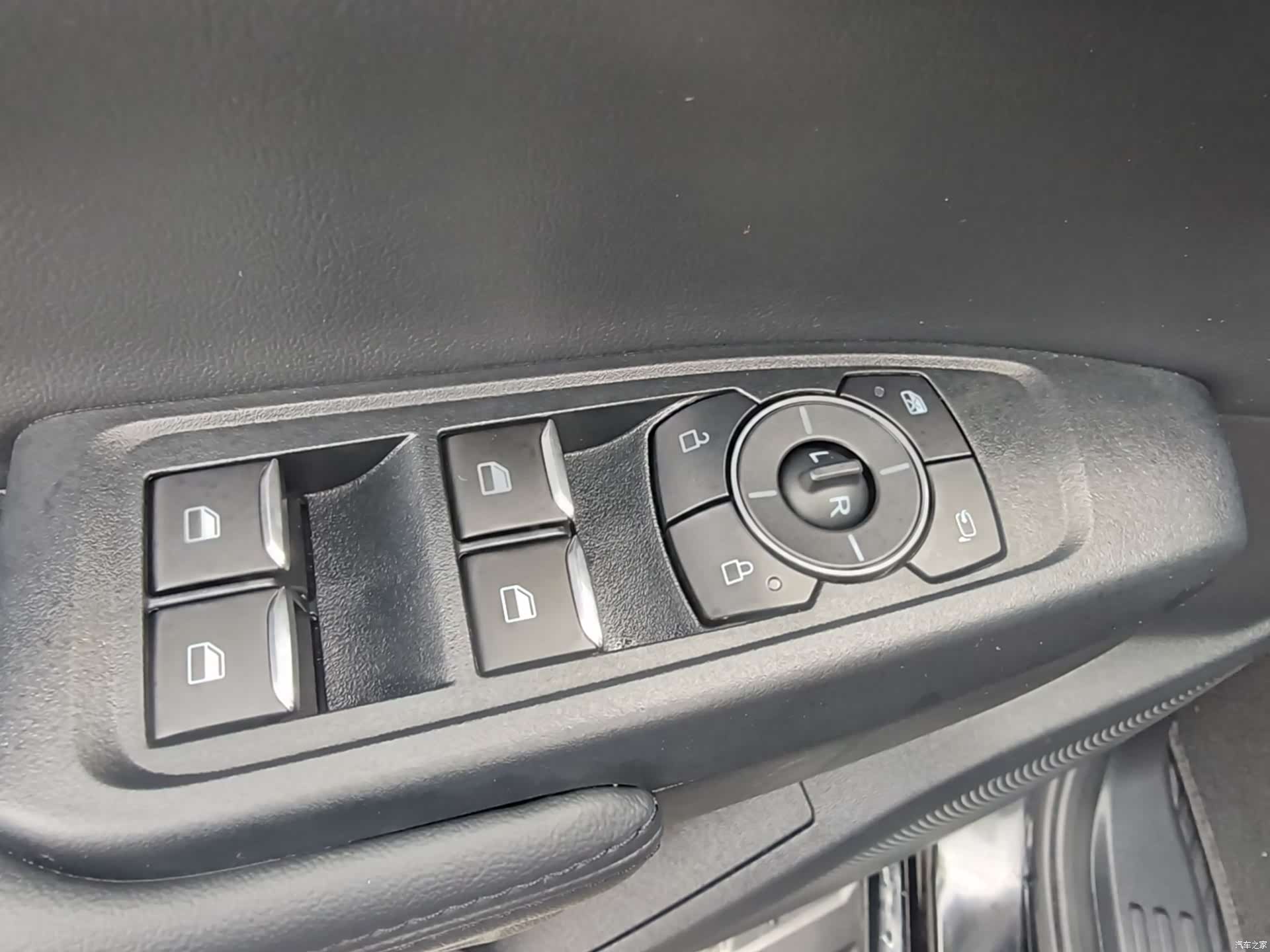 Ford Ranger, 2025 13