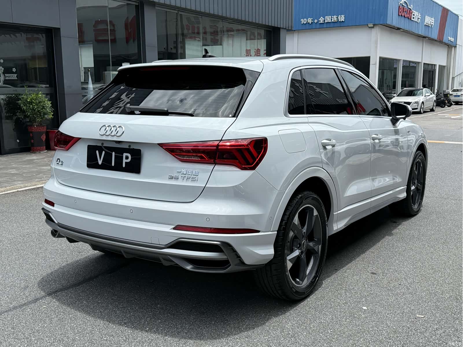 Audi Q3, 2022 все фото