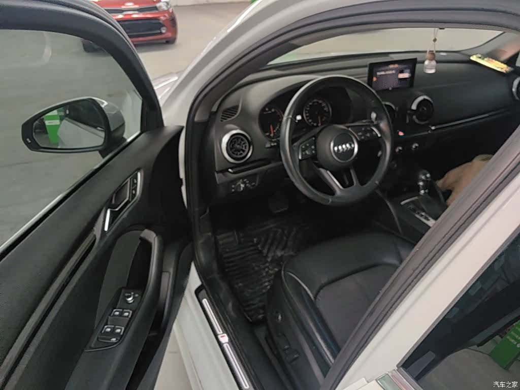 Audi A3, 2018 16