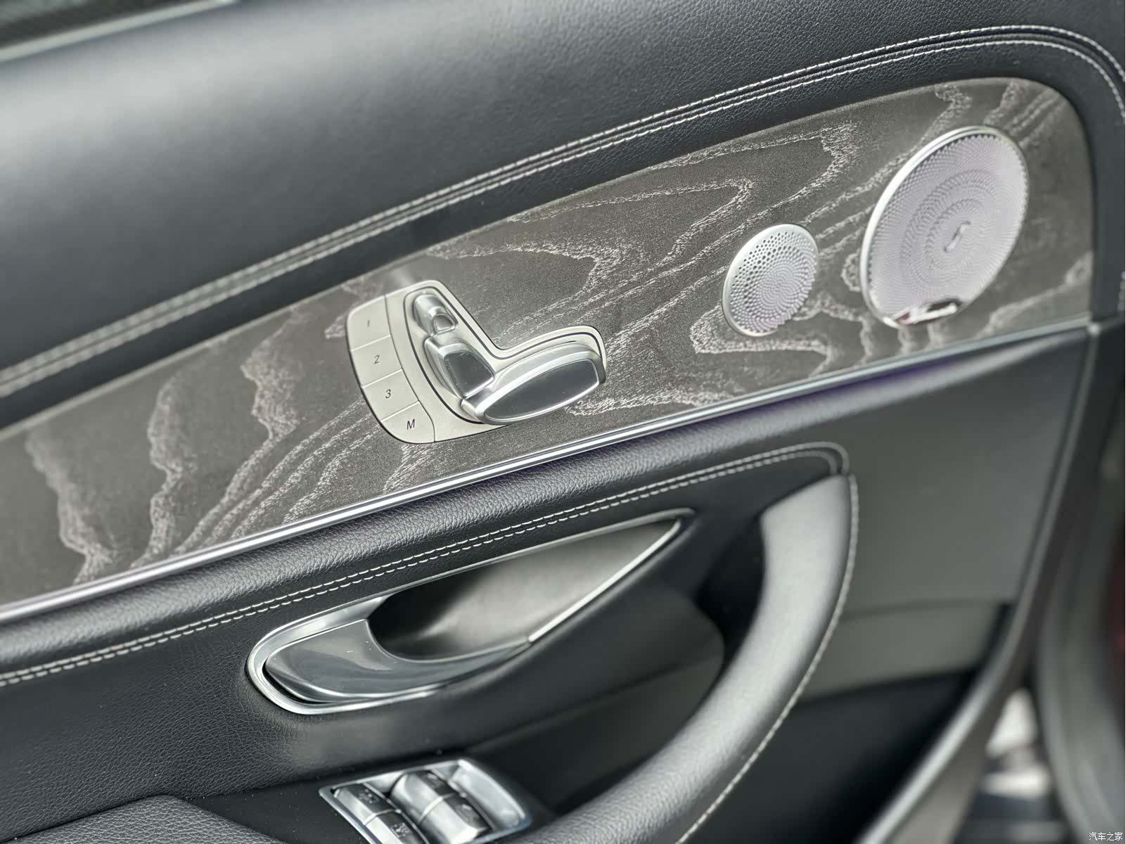 Mercedes-Benz E-Class, 2020 16