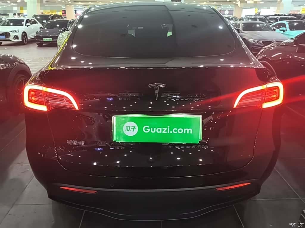 Tesla Model Y, 2022 6