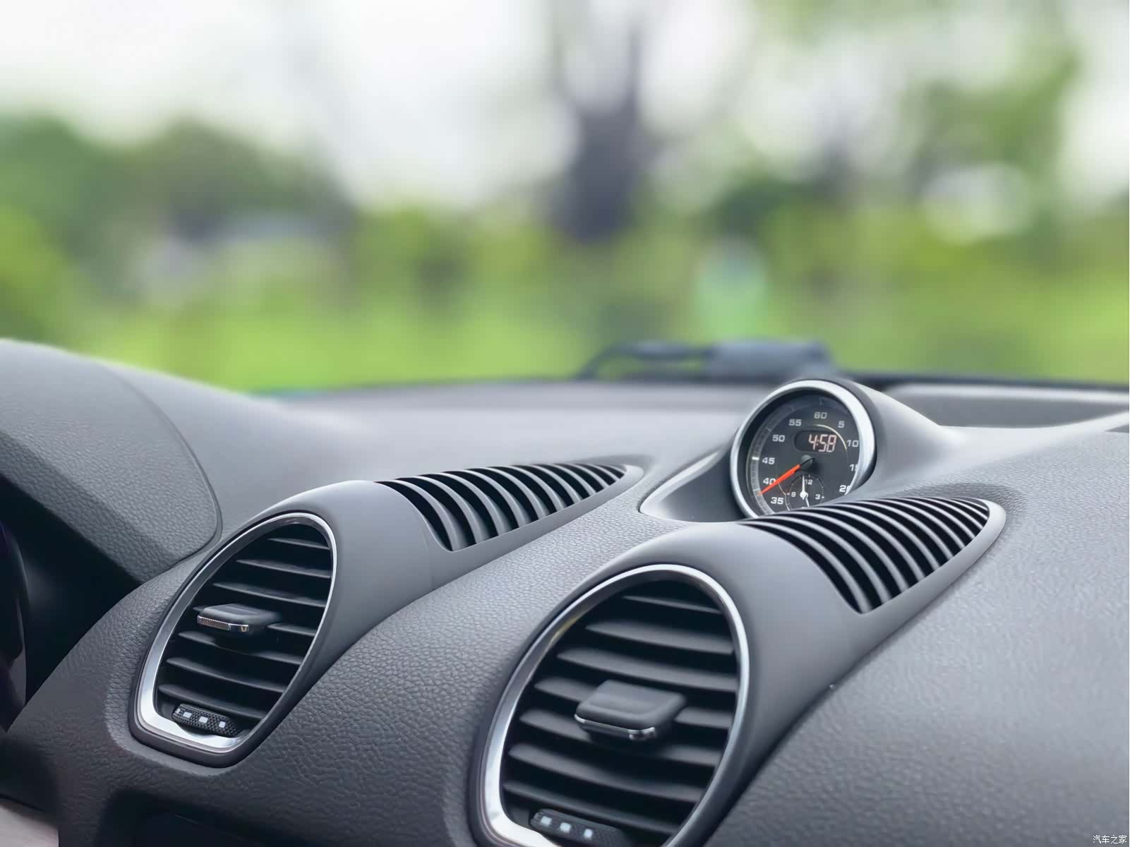 Porsche Cayman, 2017 14