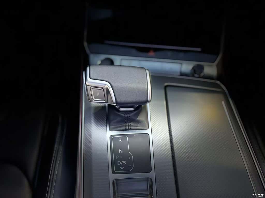 Audi A6L, 2023 11