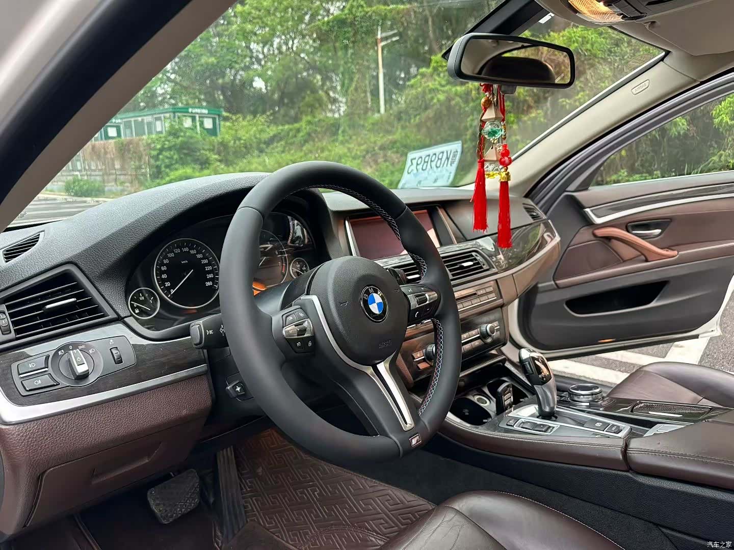 BMW 5 Series, 2013 4