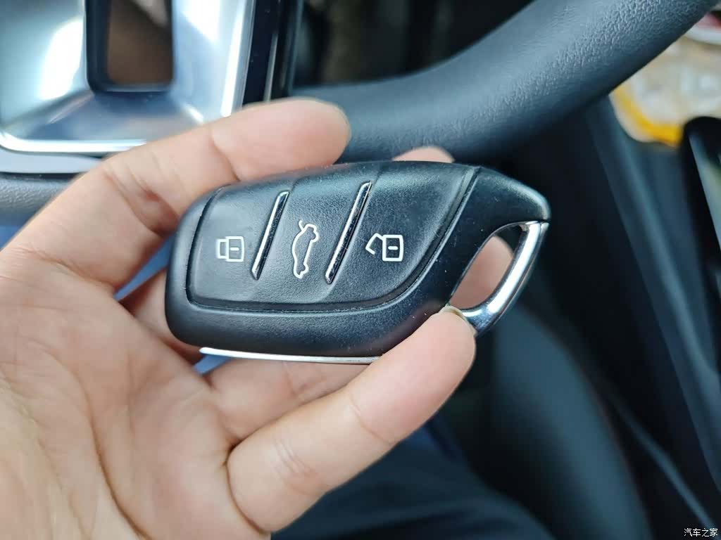 MG MG5, 2022 12