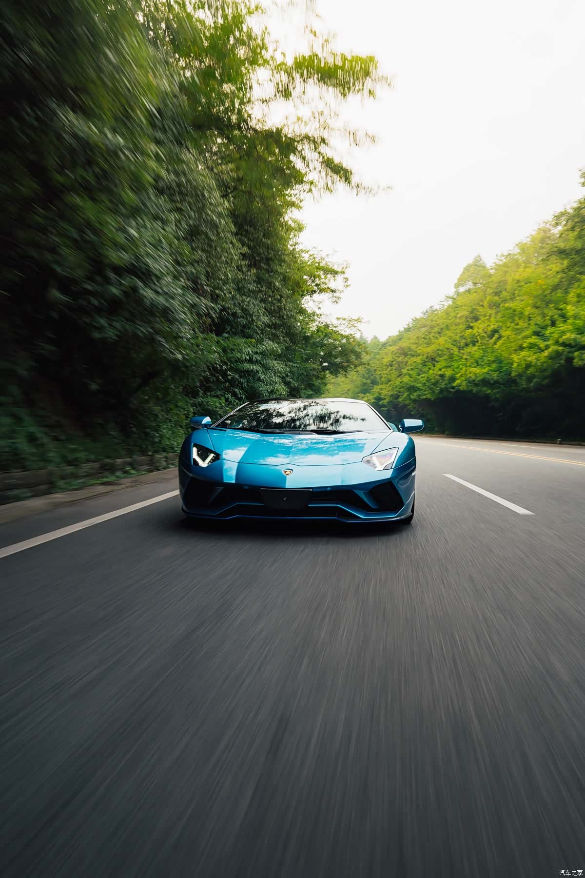Lamborghini Aventador, 2019 25