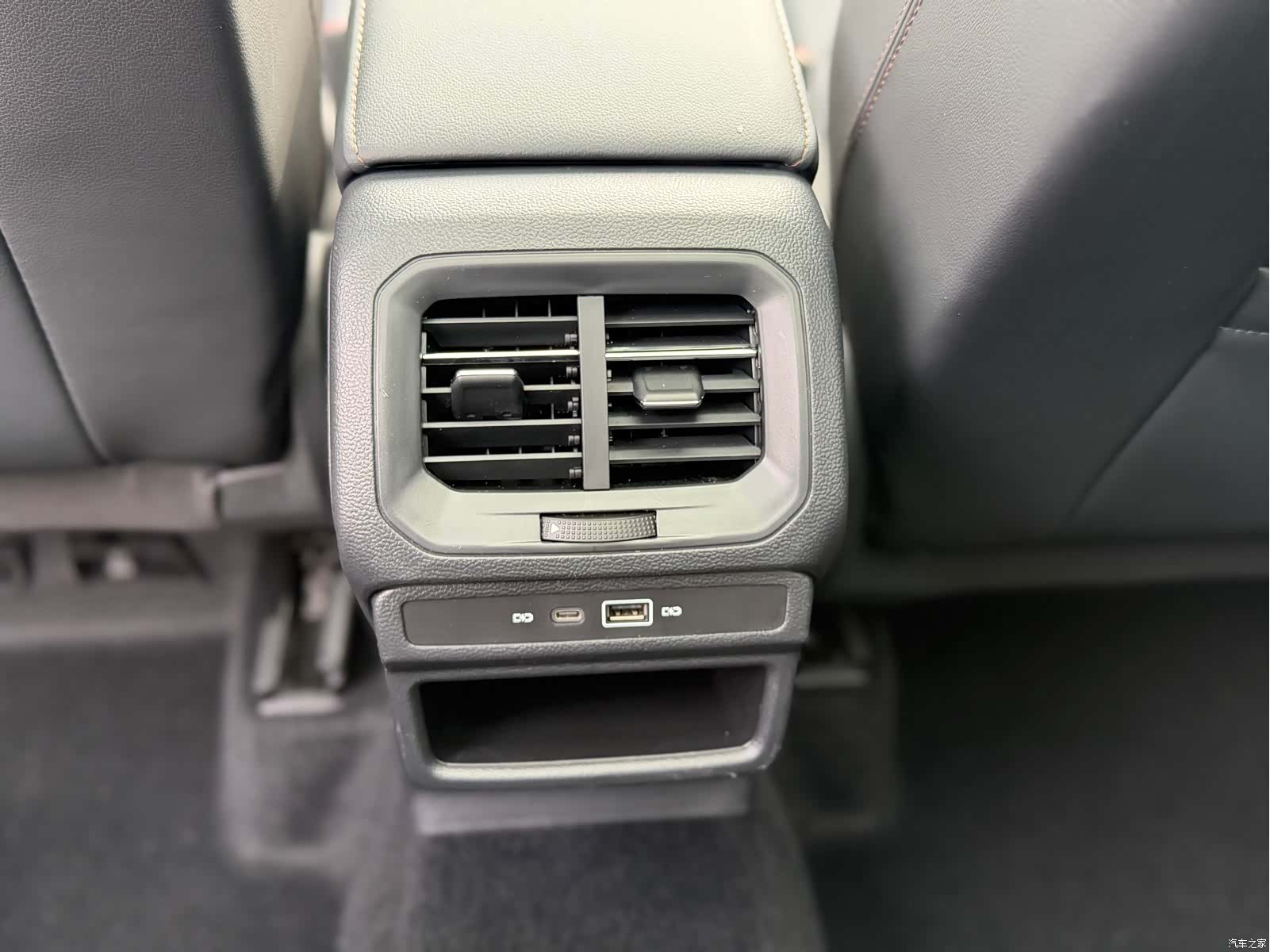 Volkswagen Tharu, 2022 11