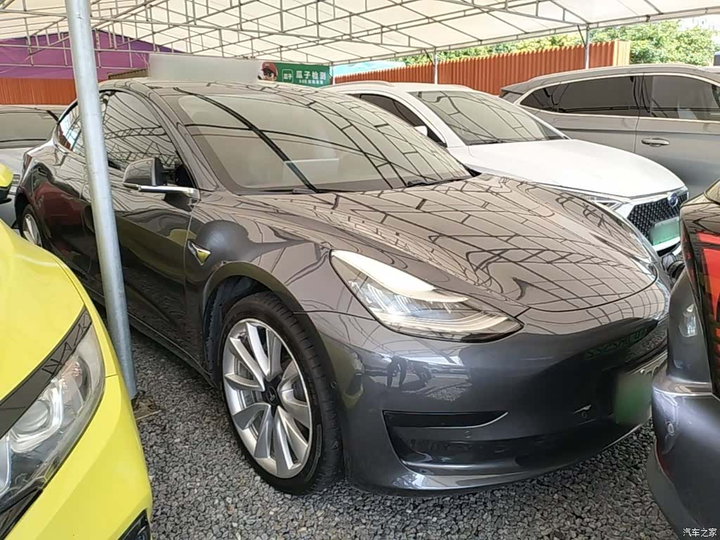 Tesla Model 3, 2020 4