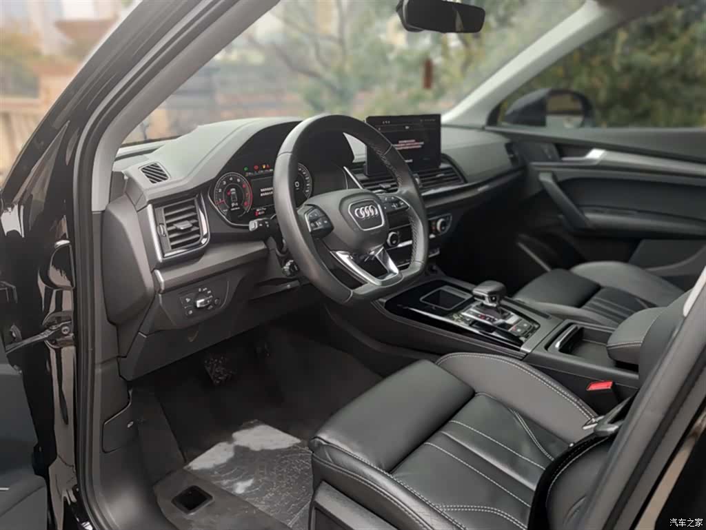 Audi Q5L, 2022 14