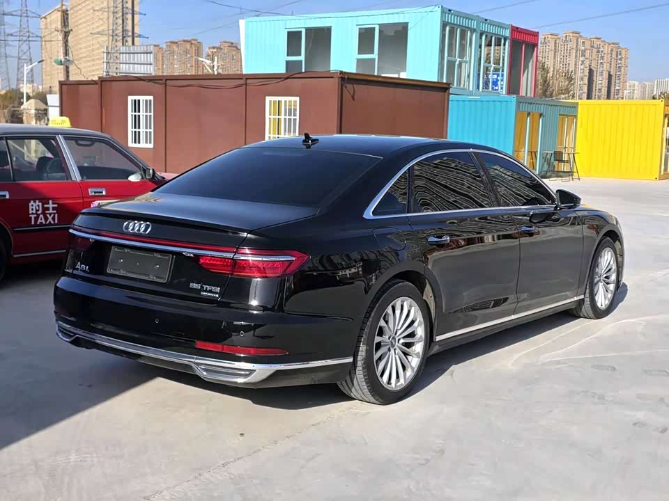 Audi A8