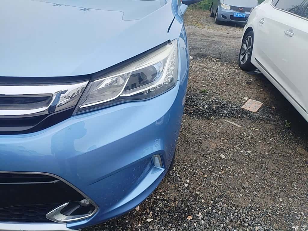 DongFeng AX5, 2018 18