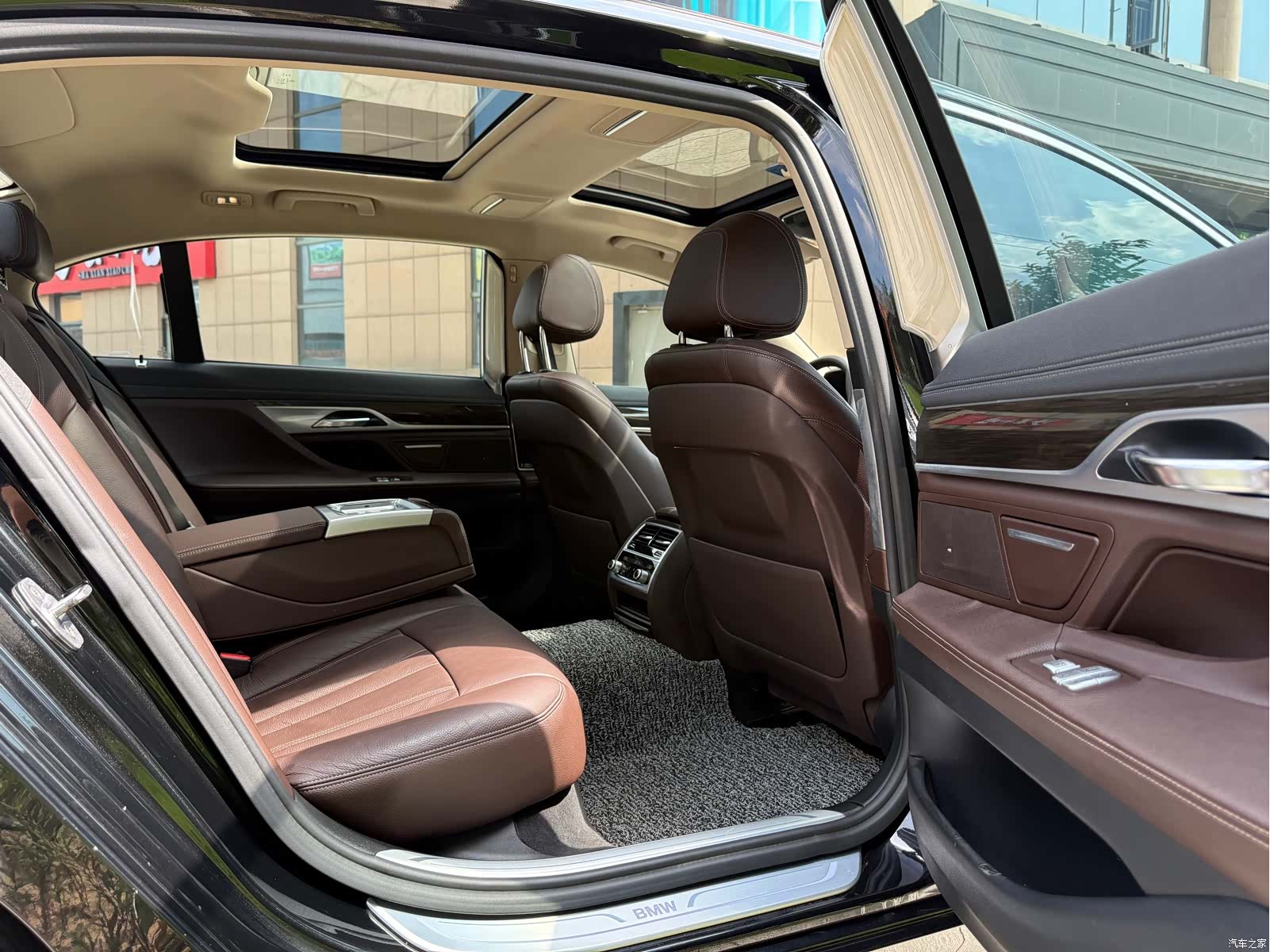 BMW 7 Series, 2017 26