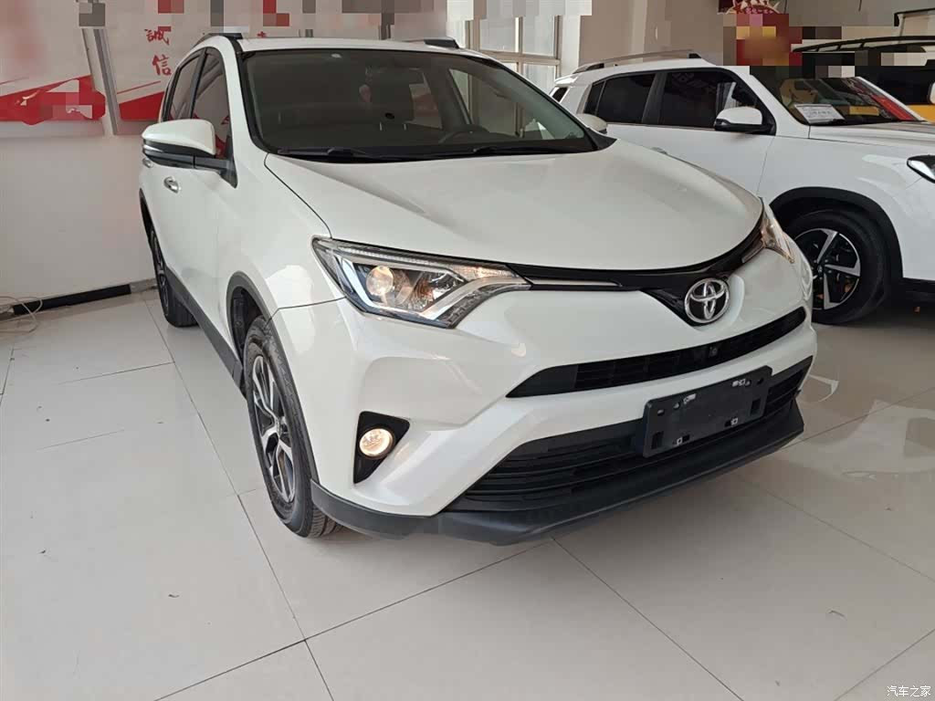 Toyota RAV4, 2018 4