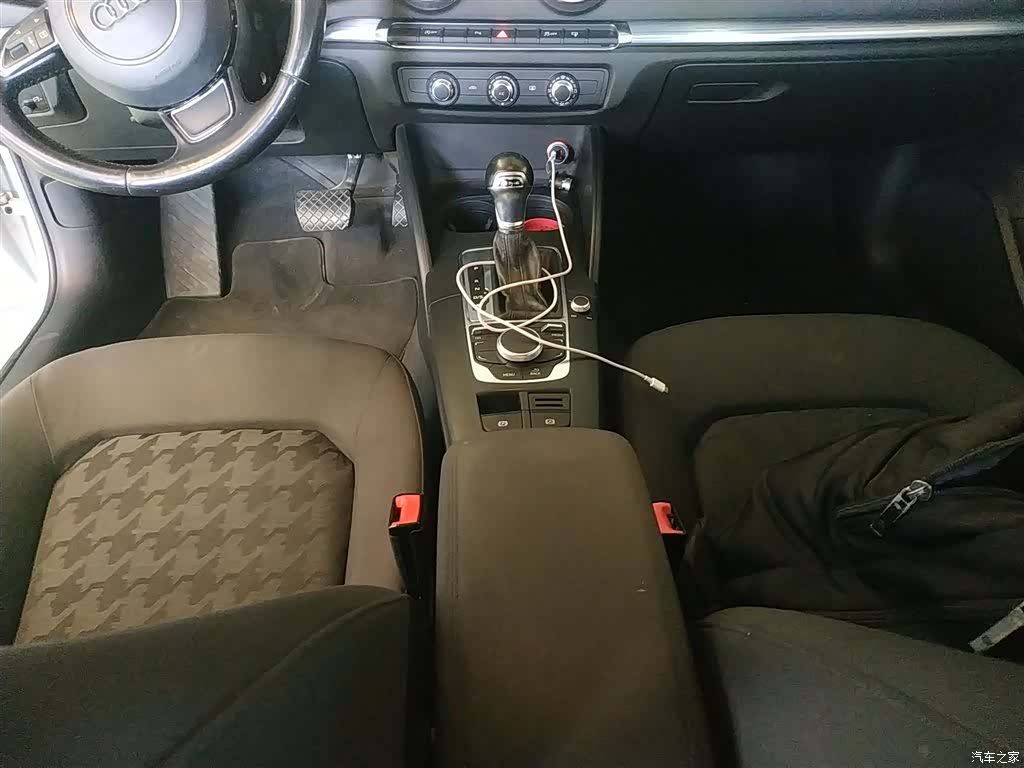 Audi A3, 2016 10