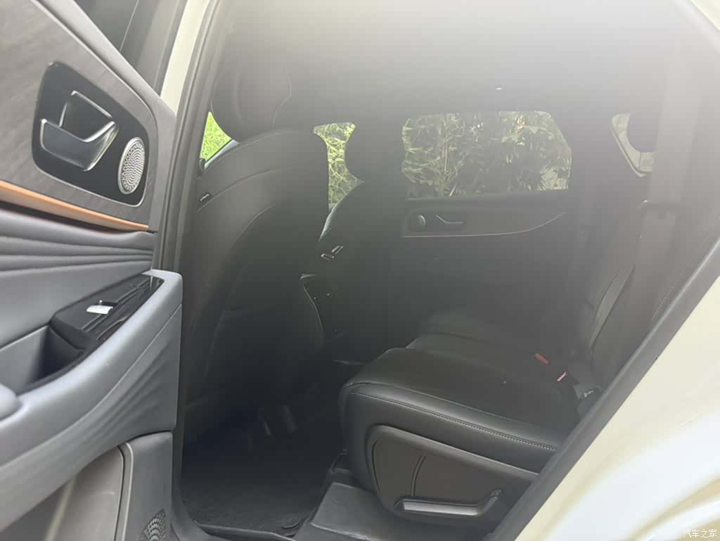 Chery Tiggo 9, 2025 25