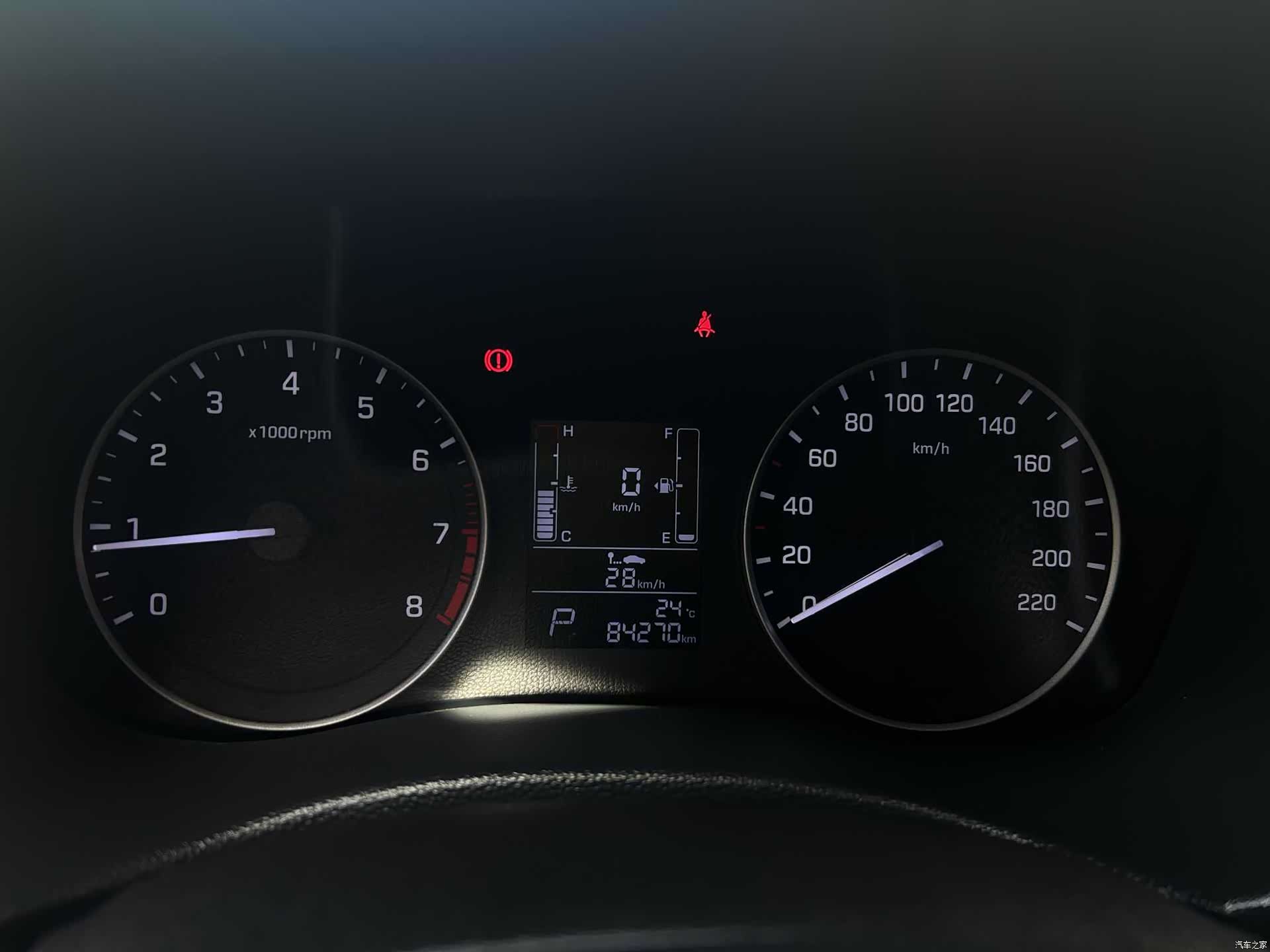 Hyundai ix25, 2016 4