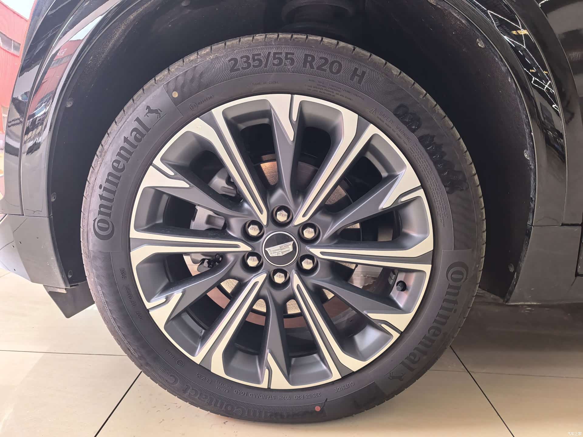 Cadillac XT5, 2026 9