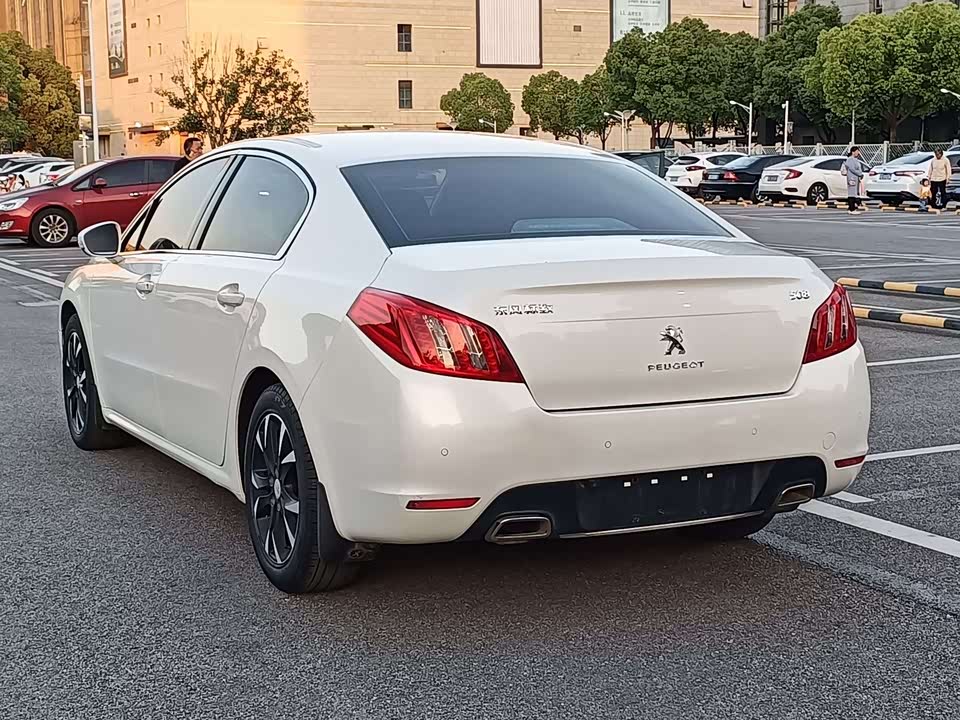 Peugeot 508