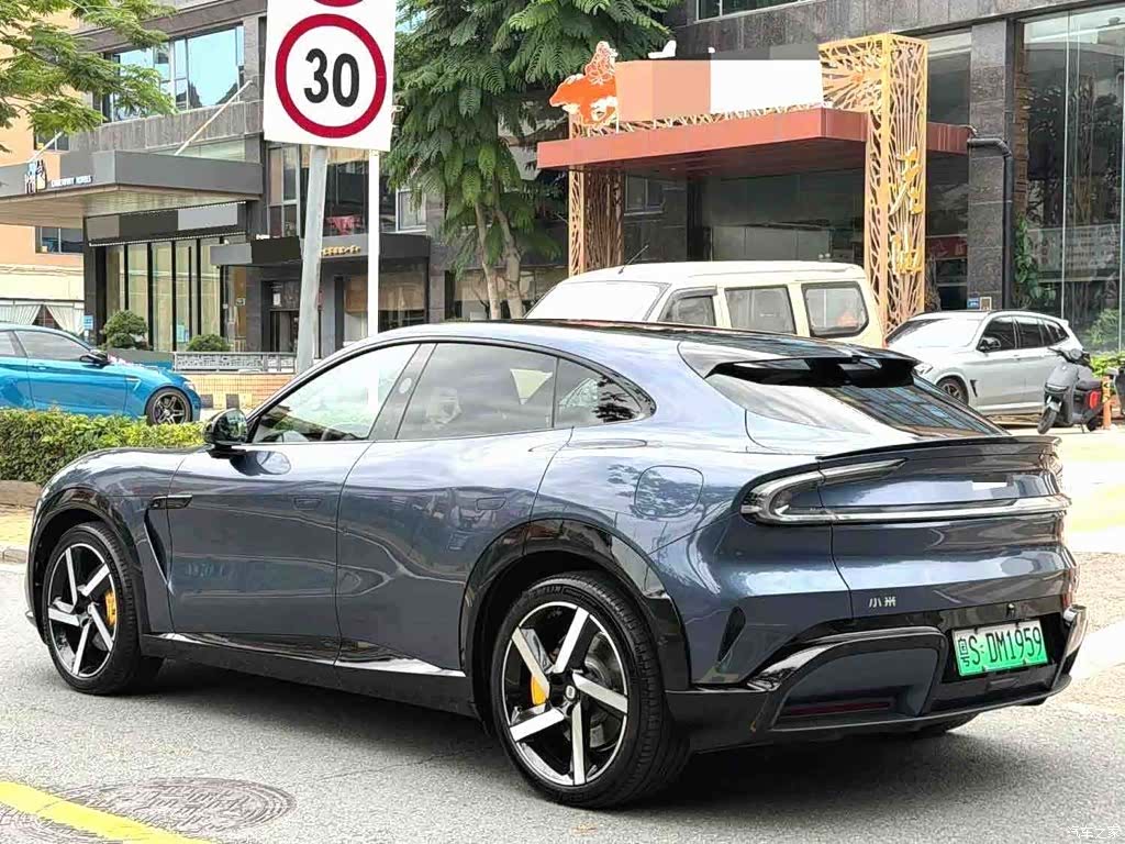 Xiaomi YU7, 2025 15