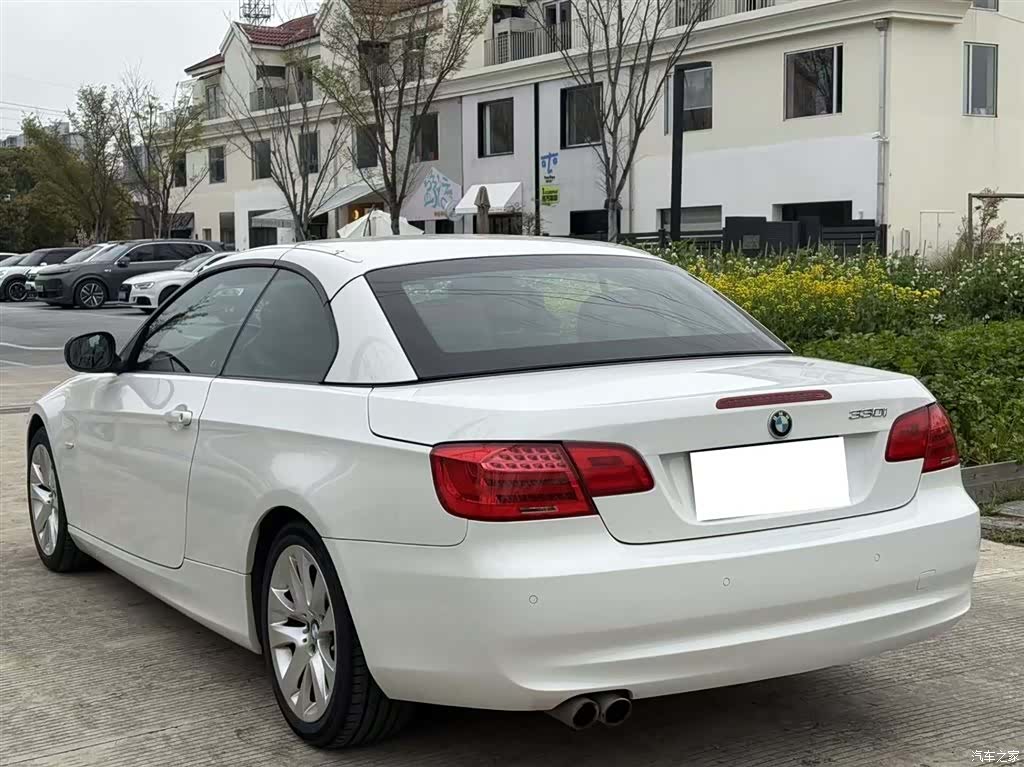 BMW 3 Series, 2011 13