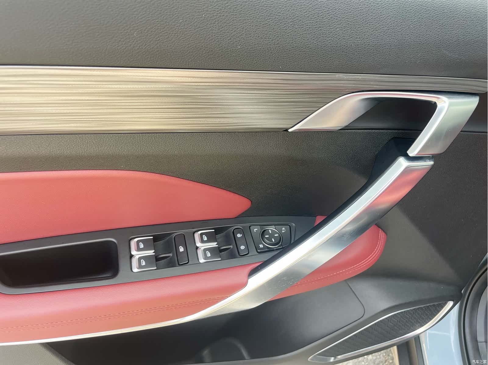 Geely Boyue, 2022 12