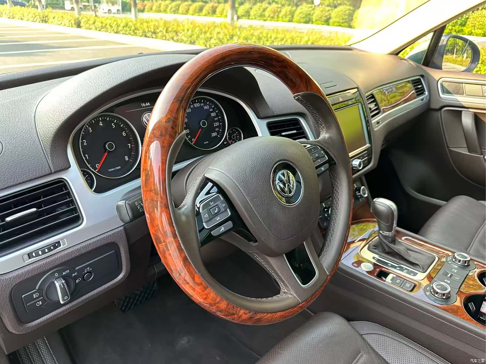 Volkswagen Touareg, 2014 9