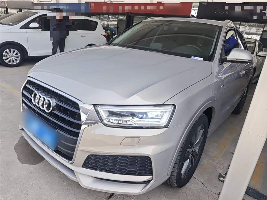 Audi Q3 2018, фото 2