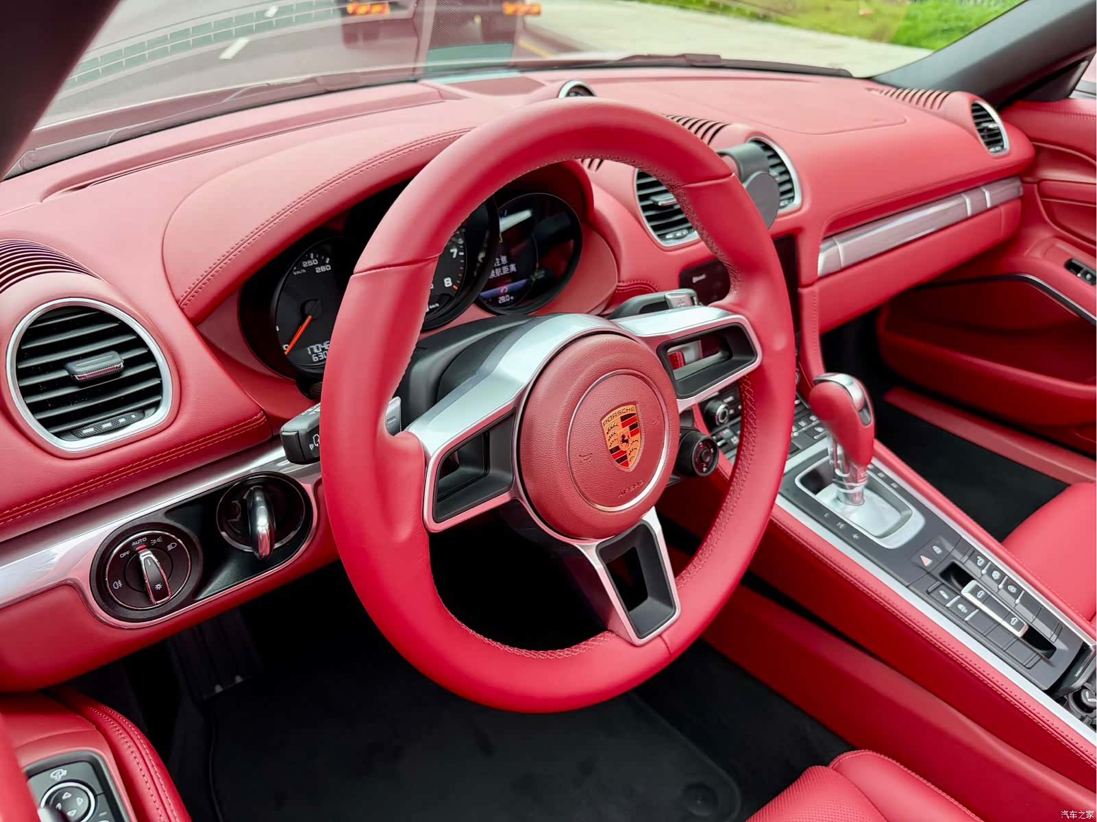 Porsche Boxster, 2022 11