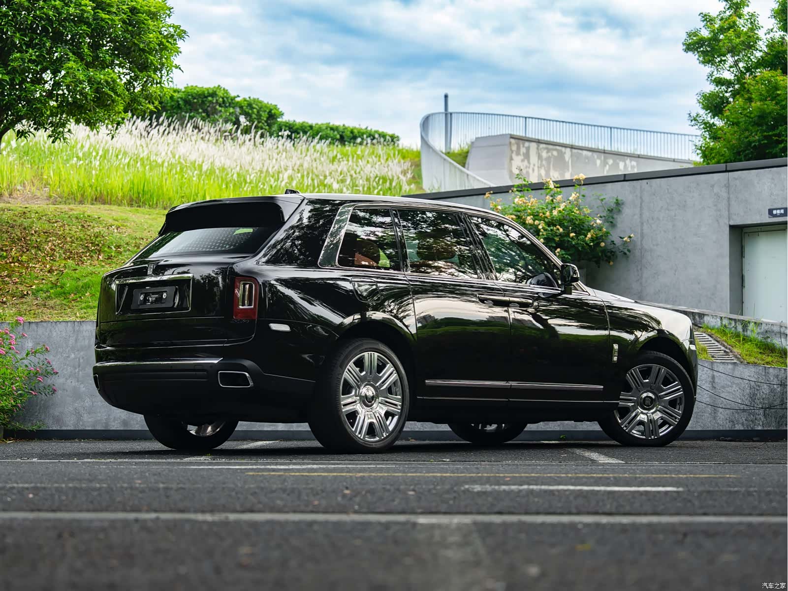 Rolls-Royce Cullinan, 2020 18