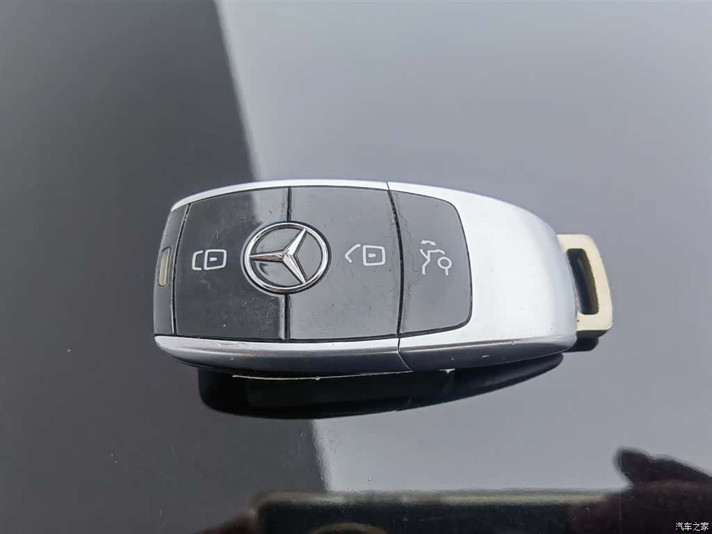 Mercedes-Benz E-Class, 2017 19