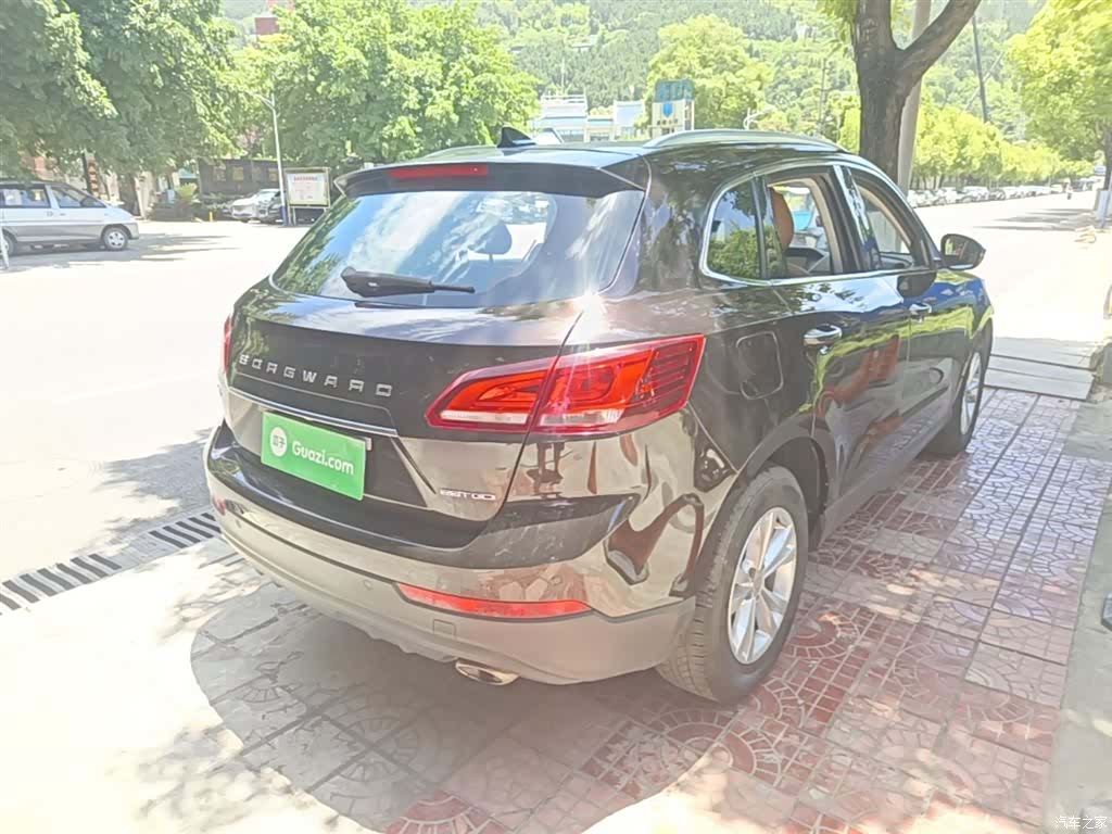 Borgward BX7, 2017 7