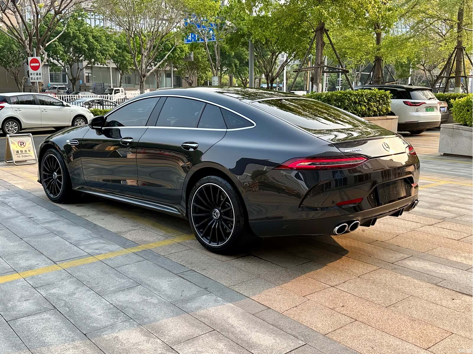 MG AMG, 2022 13