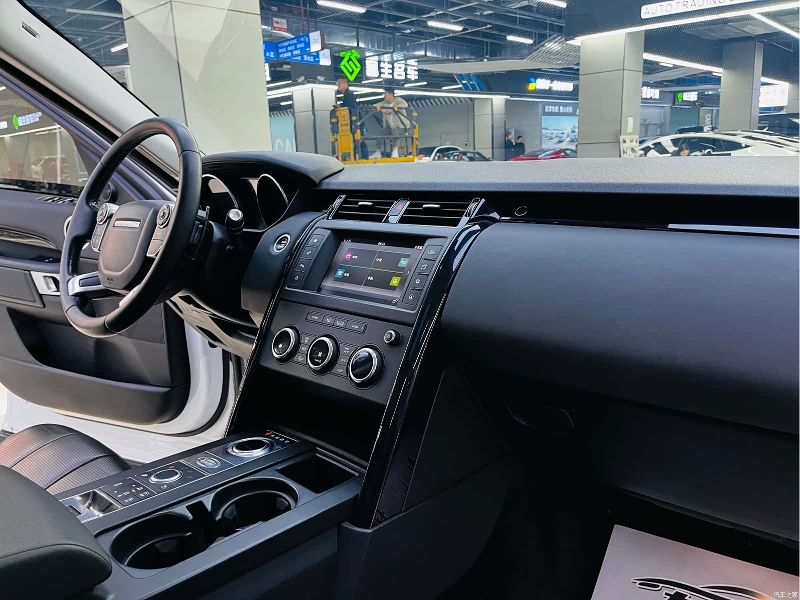 Land Rover Discovery, 2018 14