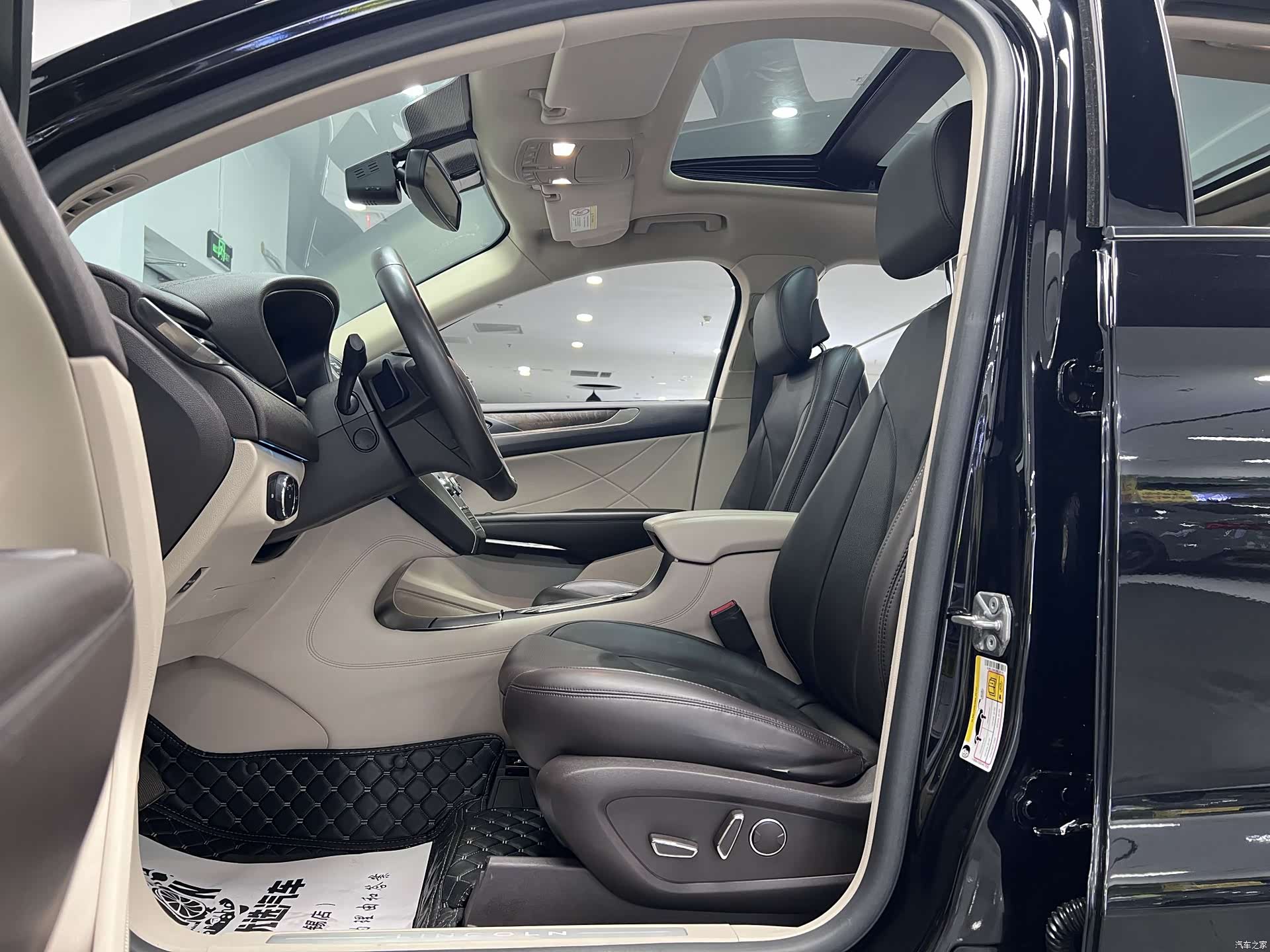 Lincoln MKC, 2018 22