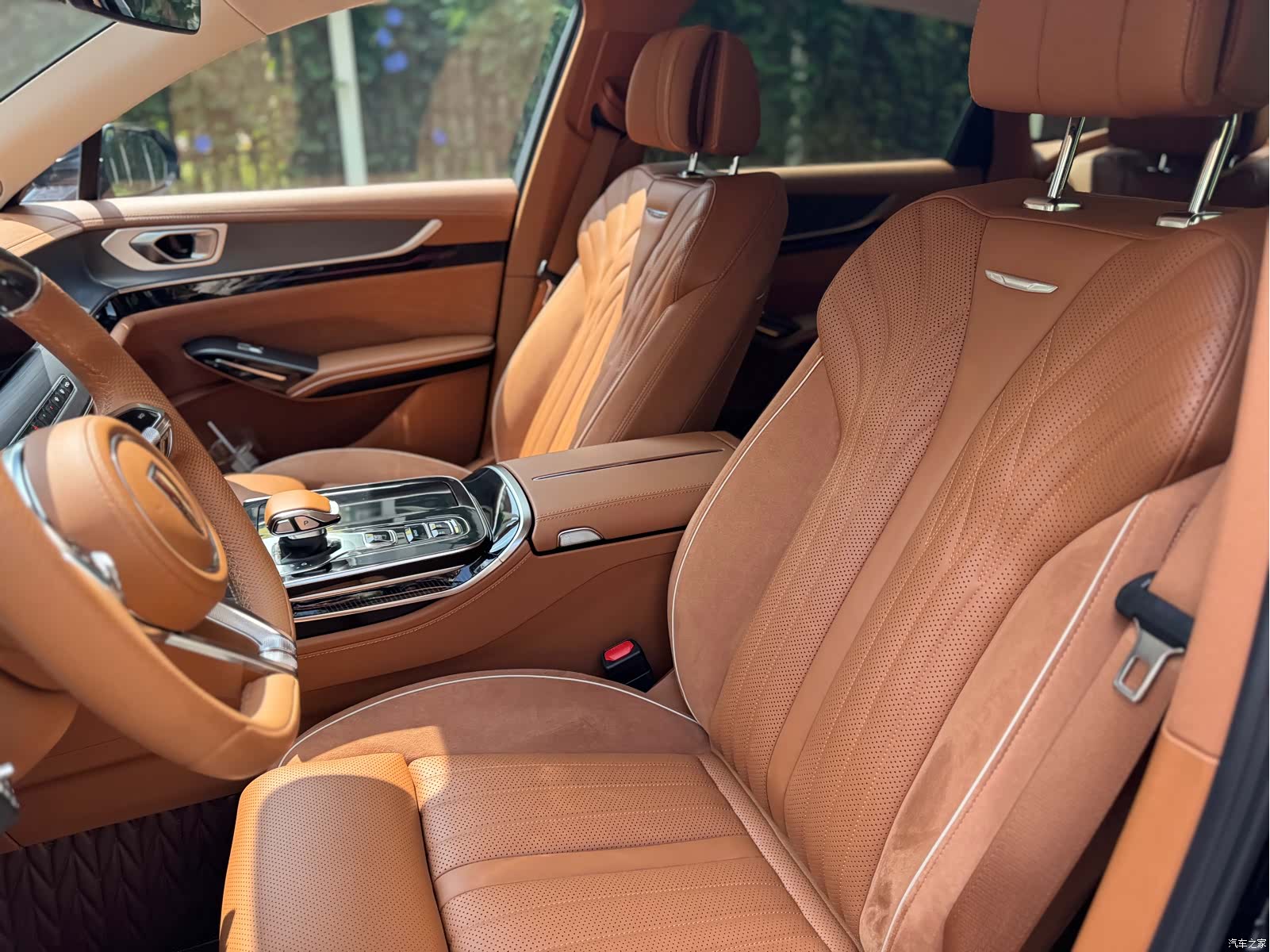Hongqi H9, 2024 18