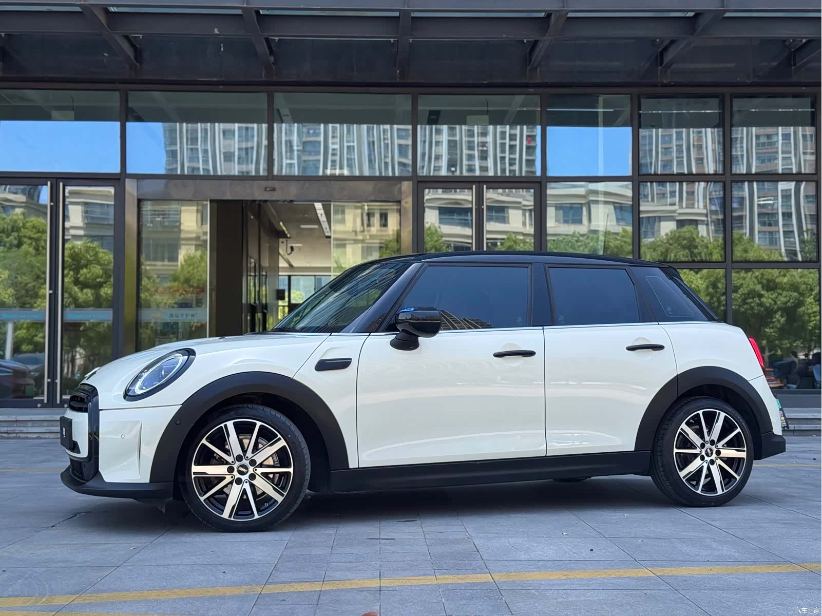 Mini Cooper, 2022 11
