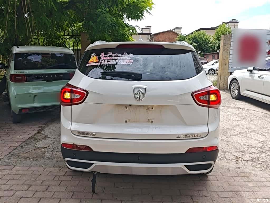 Wuling 510, 2017 6
